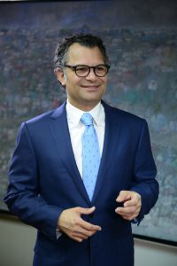 Alberto Cruz Presidente de Excel