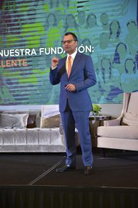 Alberto Cruz Presidente de Excel