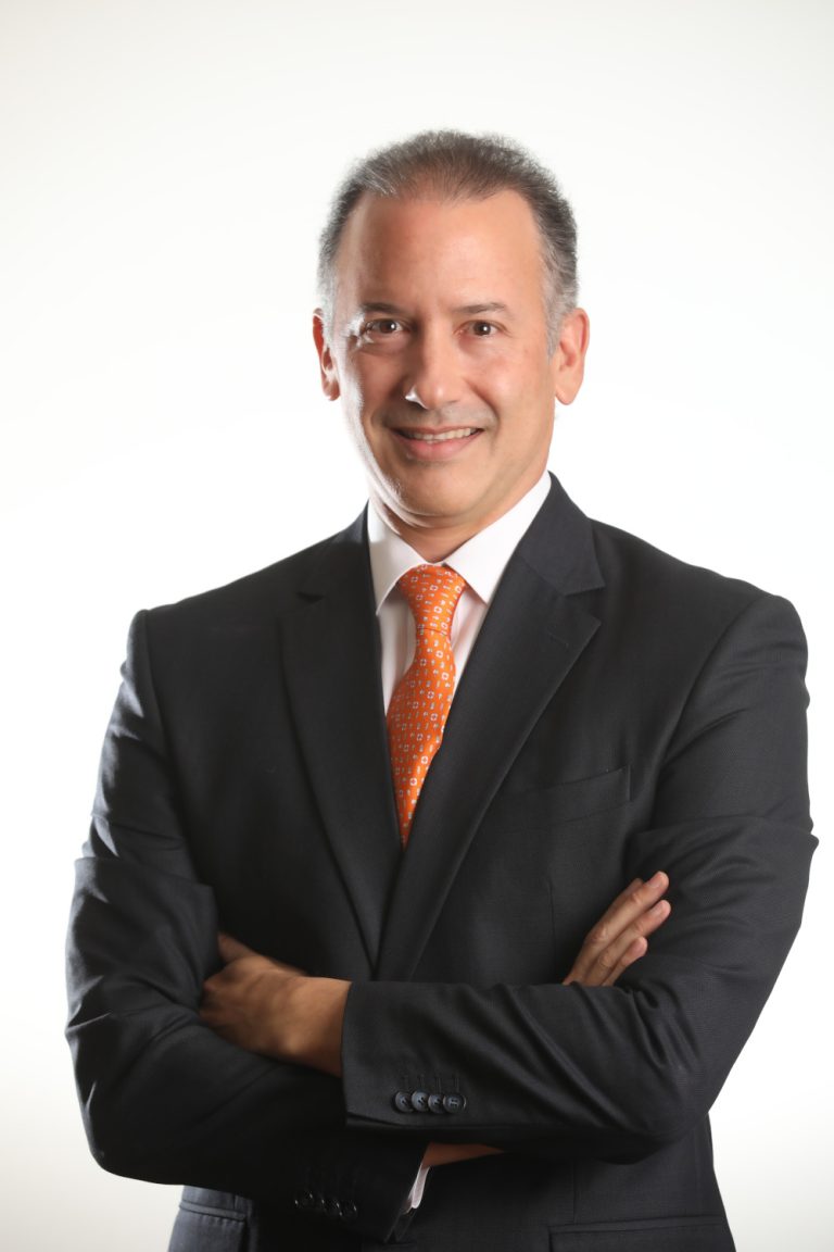 Efialto Castillo Pou 2 Efialto Castillo Pou