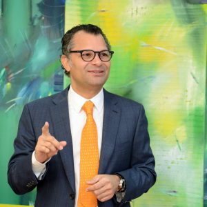 Alberto Cruz presidente de Excel