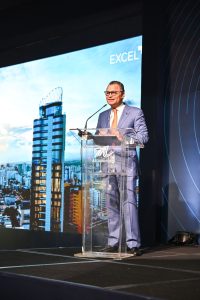 Alberto Cruz presidente de Excel